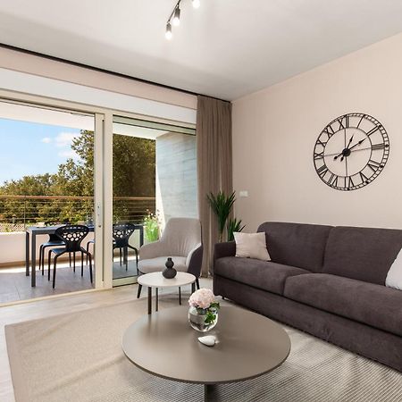 Apartment Hana Pjescana Uvala Exteriör bild