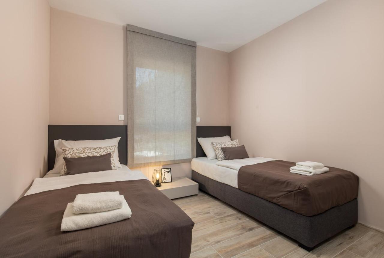 Apartment Hana Pjescana Uvala Exteriör bild